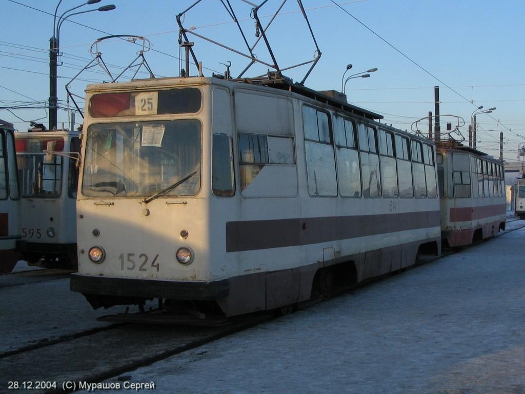 Санкт-Петербург, ЛМ-68М № 1524
