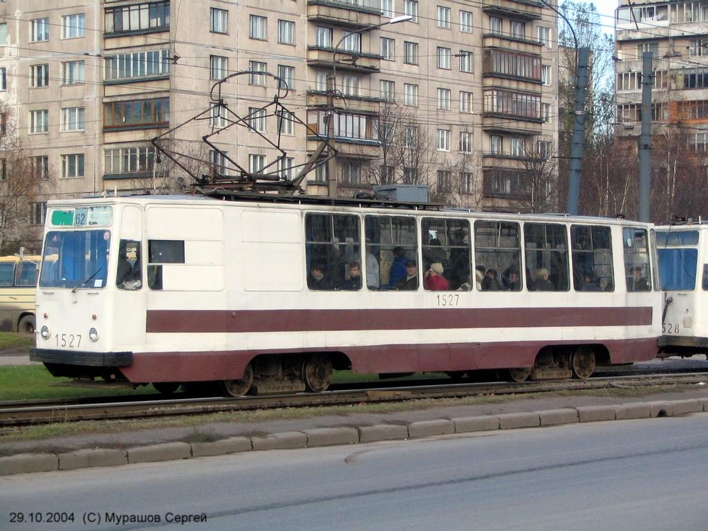 Санкт-Петербург, ЛМ-68М № 1527