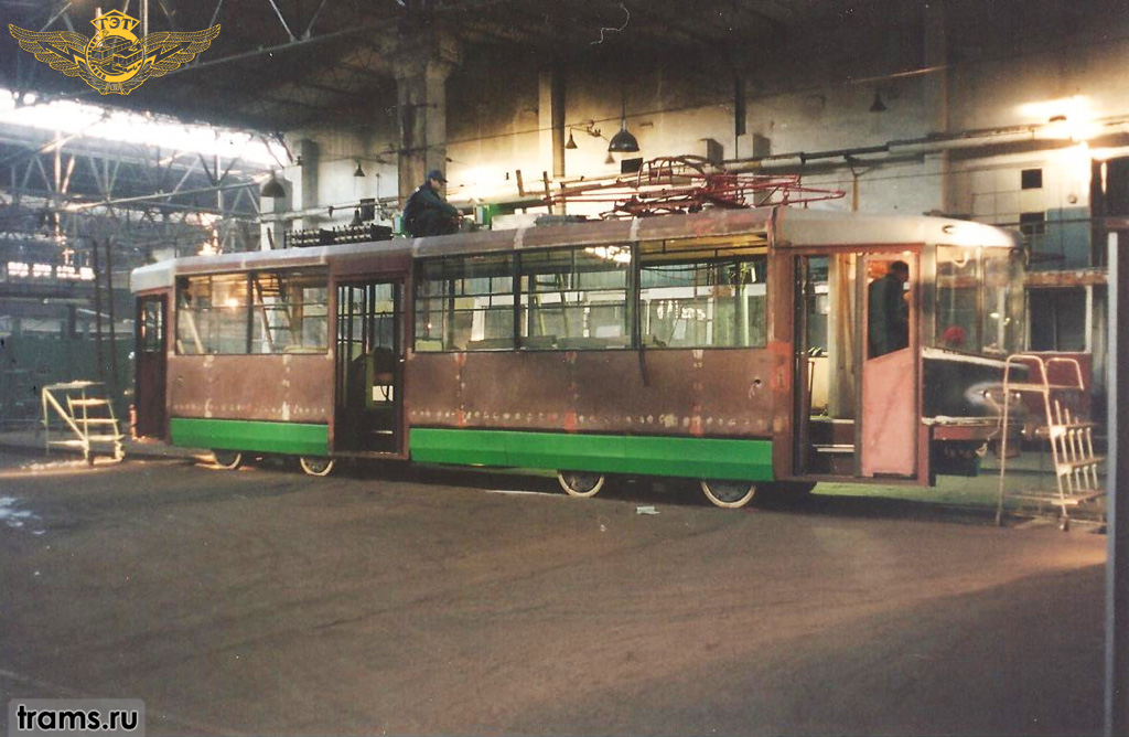 Москва, ЛМ-2000 / 71-135 № 0001; Санкт-Петербург — Петербургский трамвайно-механический завод (ПТМЗ)