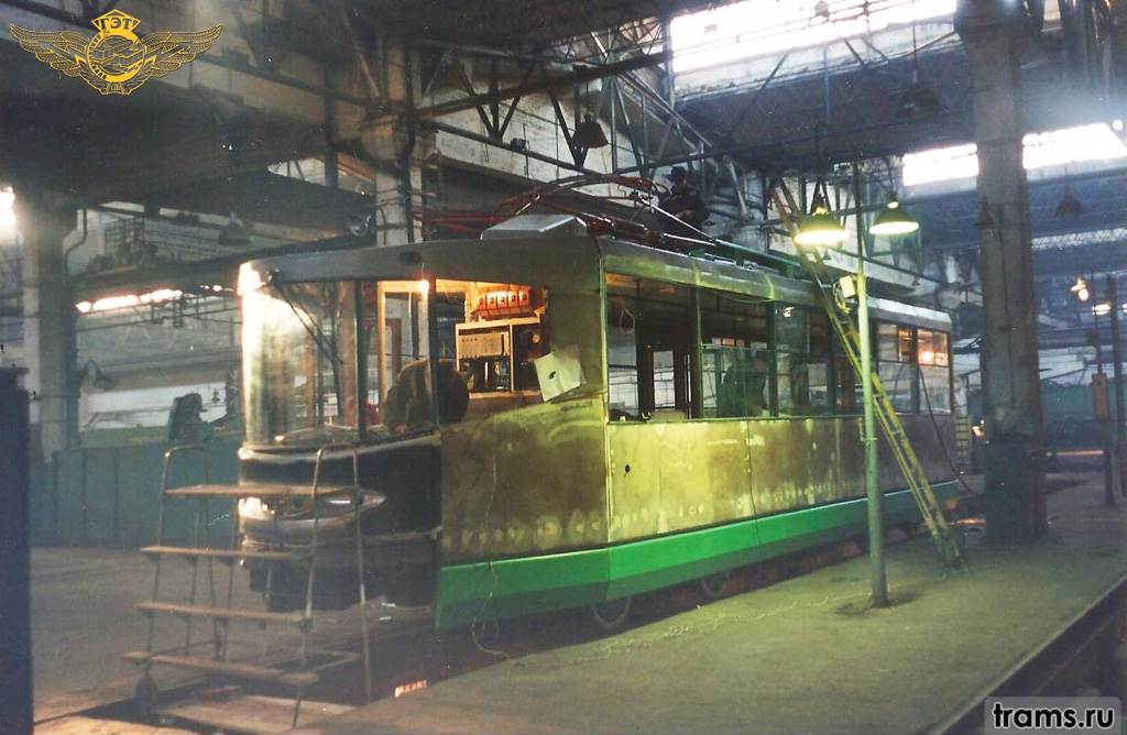 Москва, ЛМ-2000 / 71-135 № 0001; Санкт-Петербург — Петербургский трамвайно-механический завод (ПТМЗ)