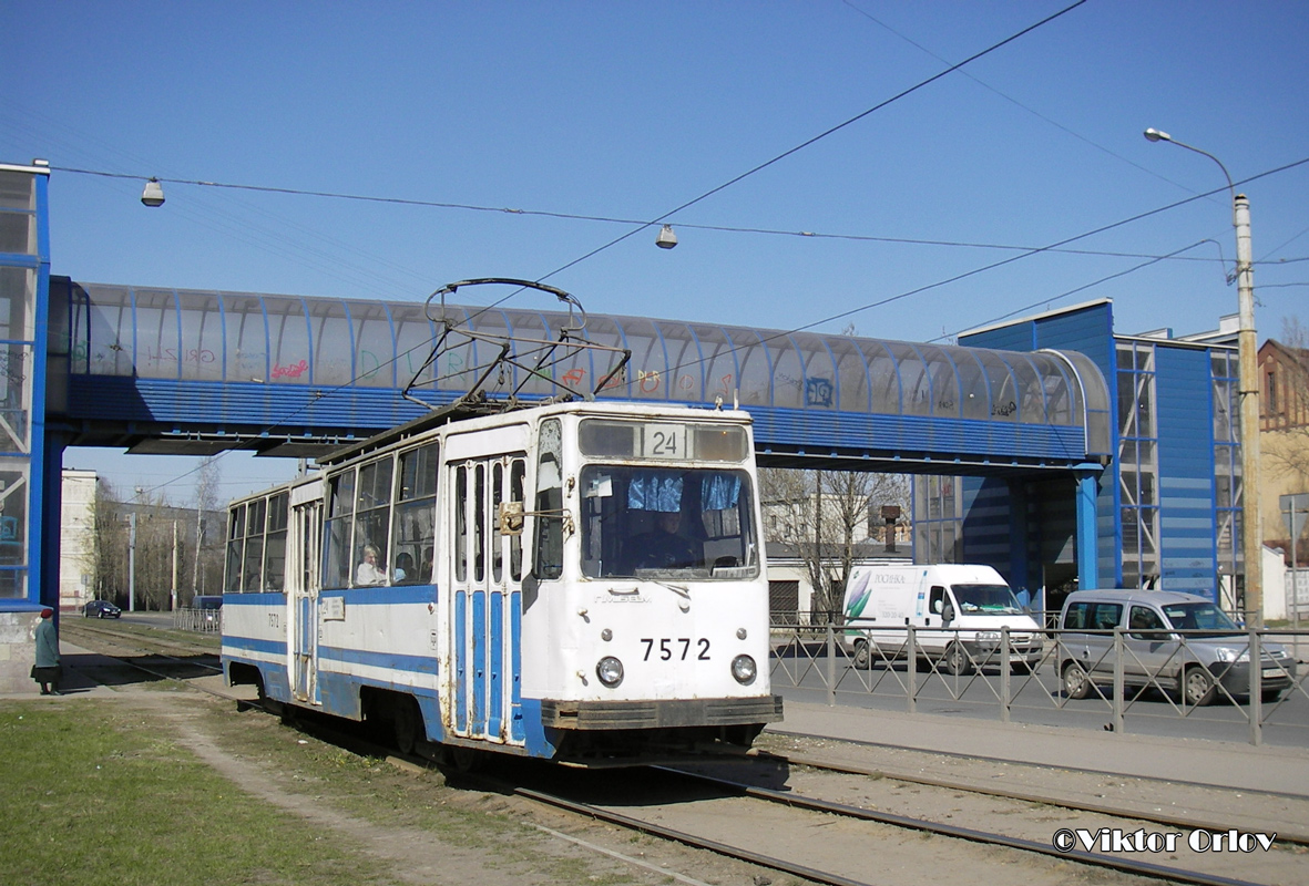 Санкт-Петербург, ЛМ-68М № 7572