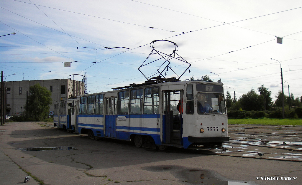 Санкт-Петербург, ЛМ-68М № 7577