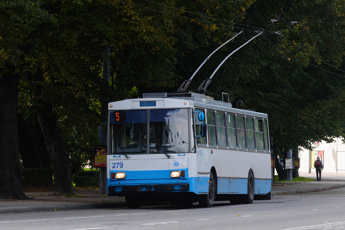 Таллин, Škoda 14Tr02/6 № 279