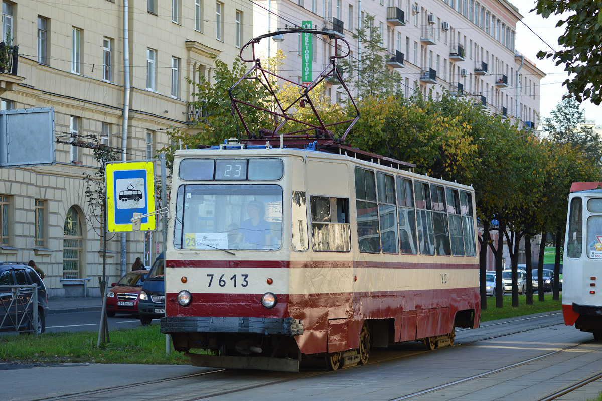 Санкт-Петербург, ЛМ-68М № 7613