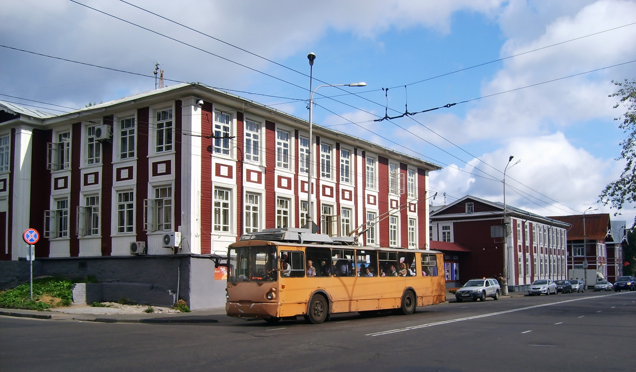 Петрозаводск, ВЗТМ-5284 № 327