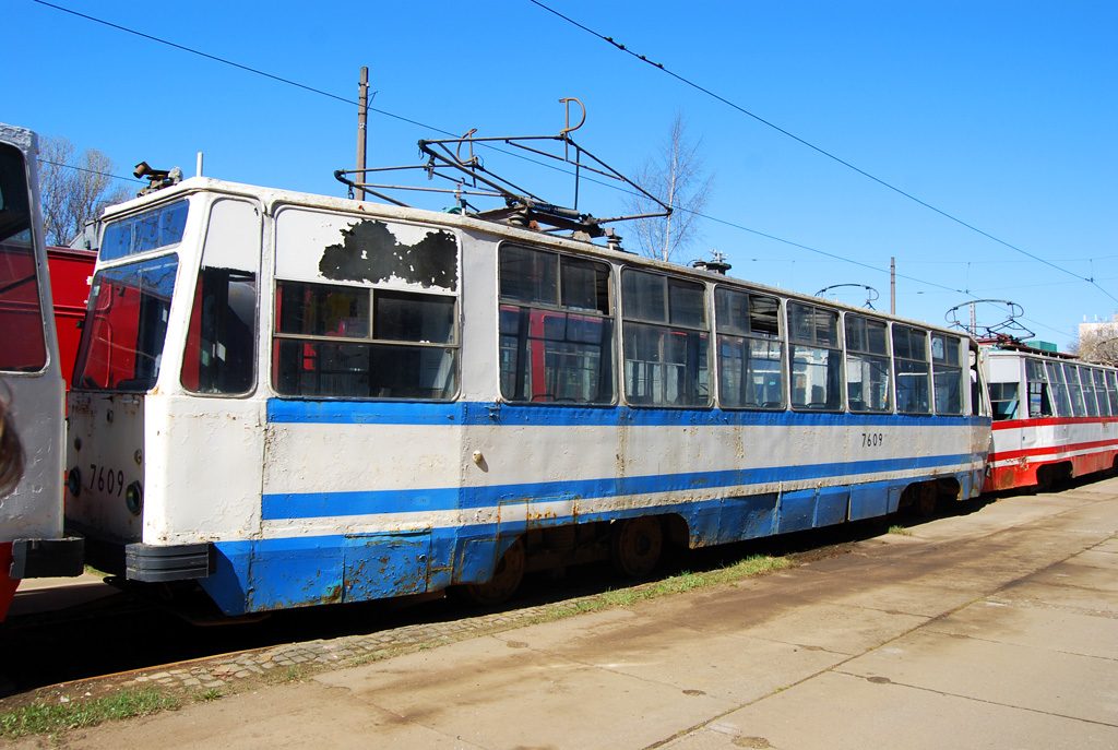 Санкт-Петербург, ЛМ-68М № 7609
