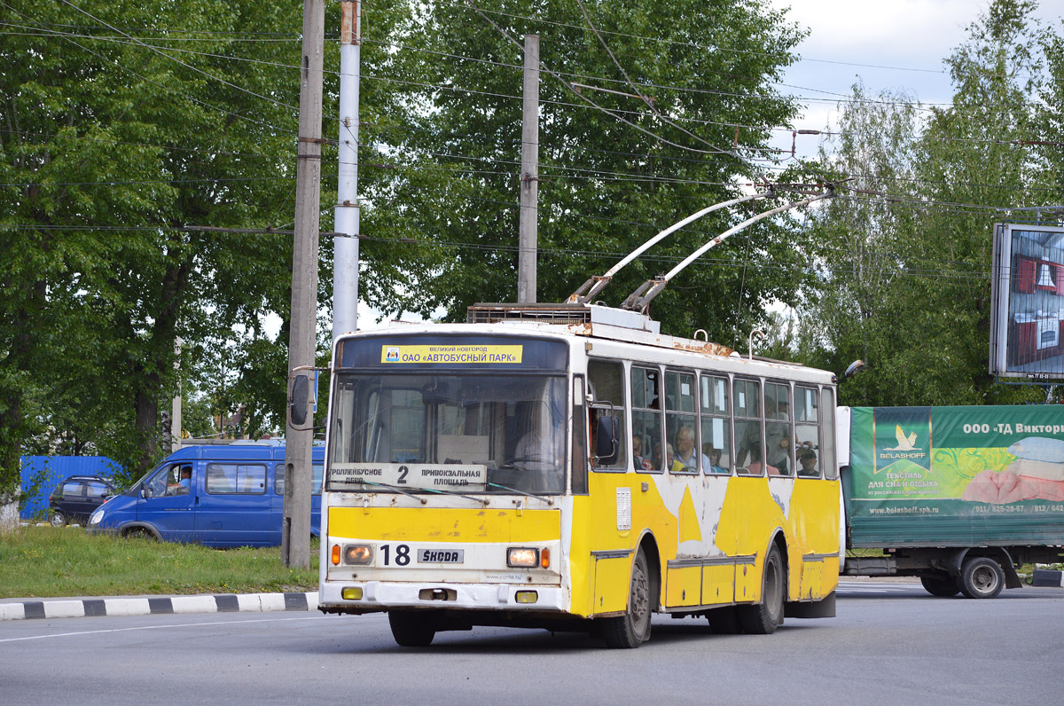 Великий Новгород, Škoda 14TrM № 18