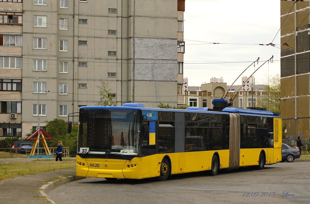 Киев, ЛАЗ Е301D1 № 4620