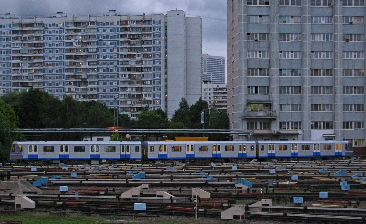 Москва — Метрополитен