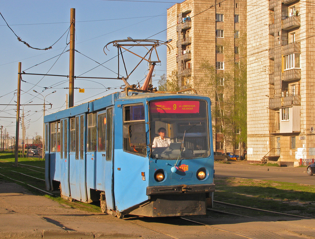 Казань, 71-608КМ № 1125