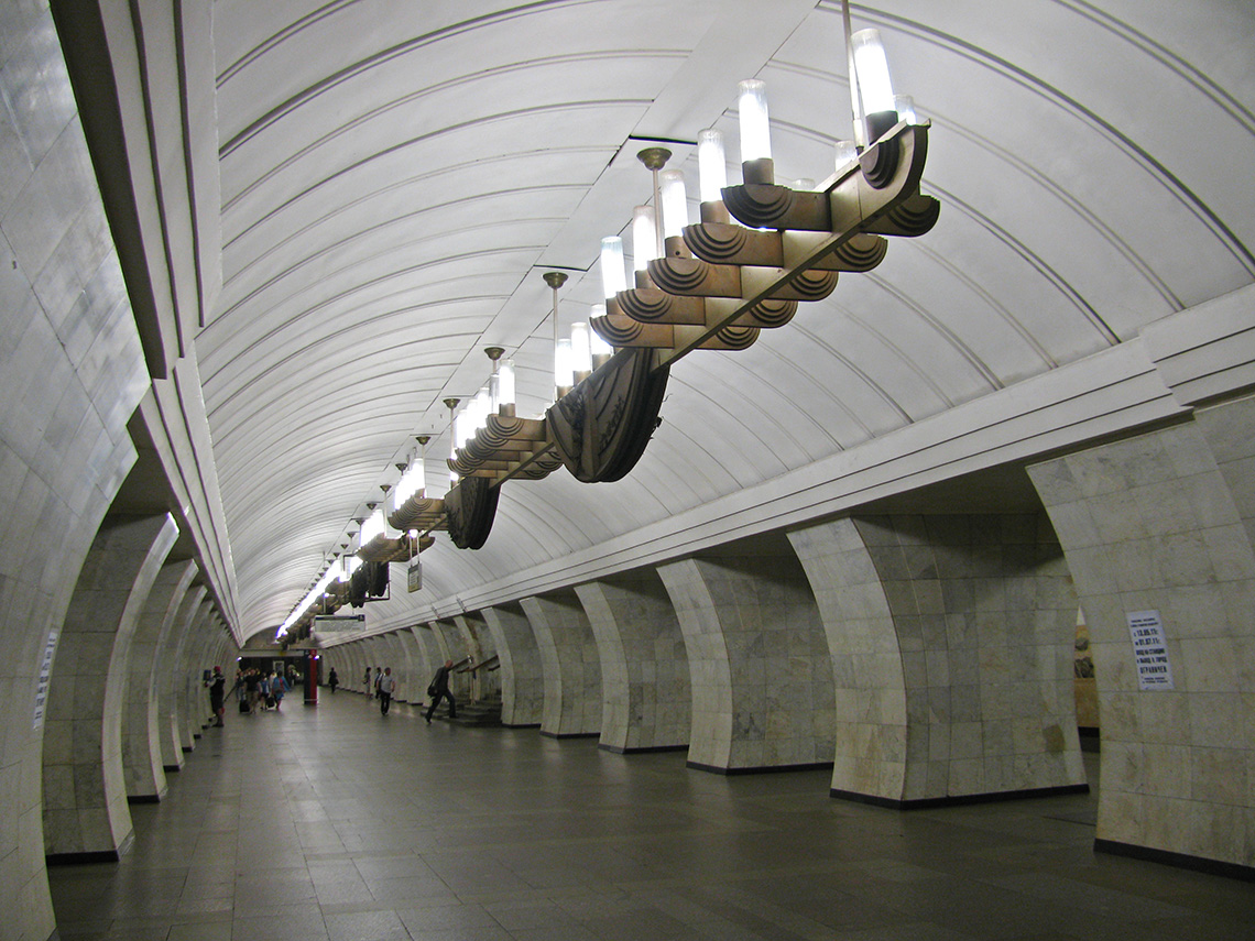 Москва — (9) Серпуховско-Тимирязевская линия
