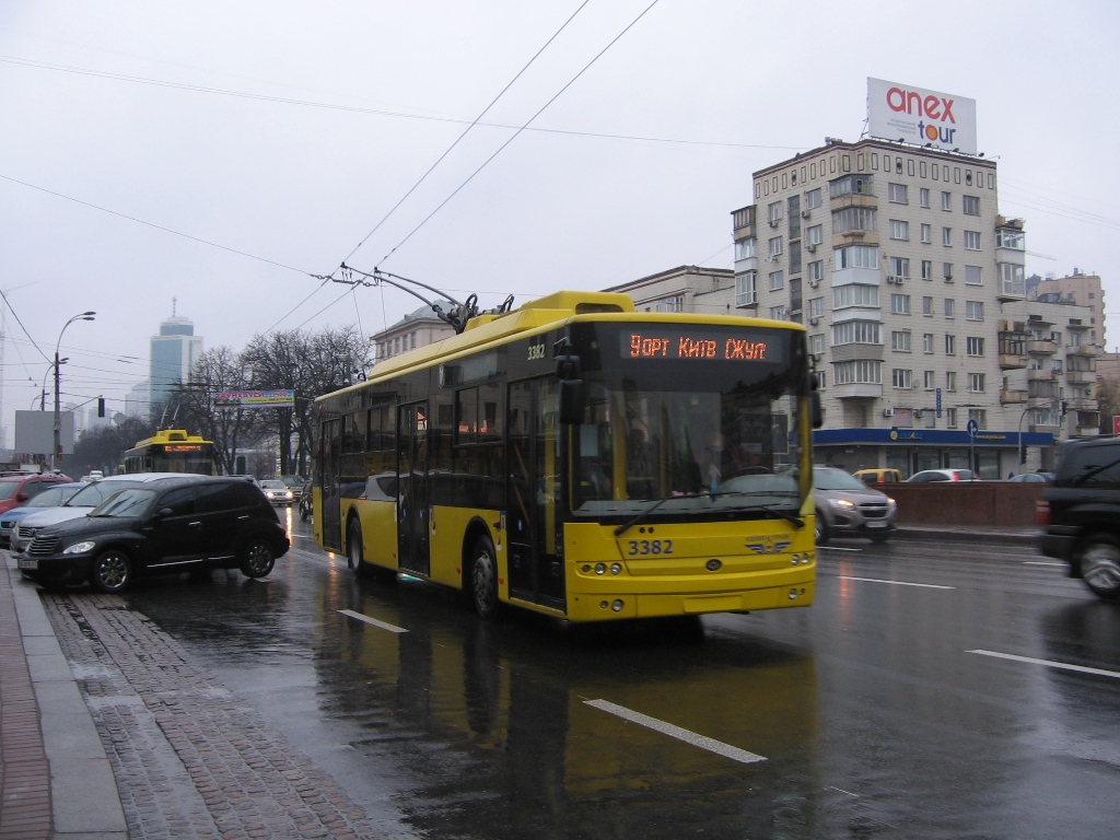 Киев, Богдан Т70110 № 3382