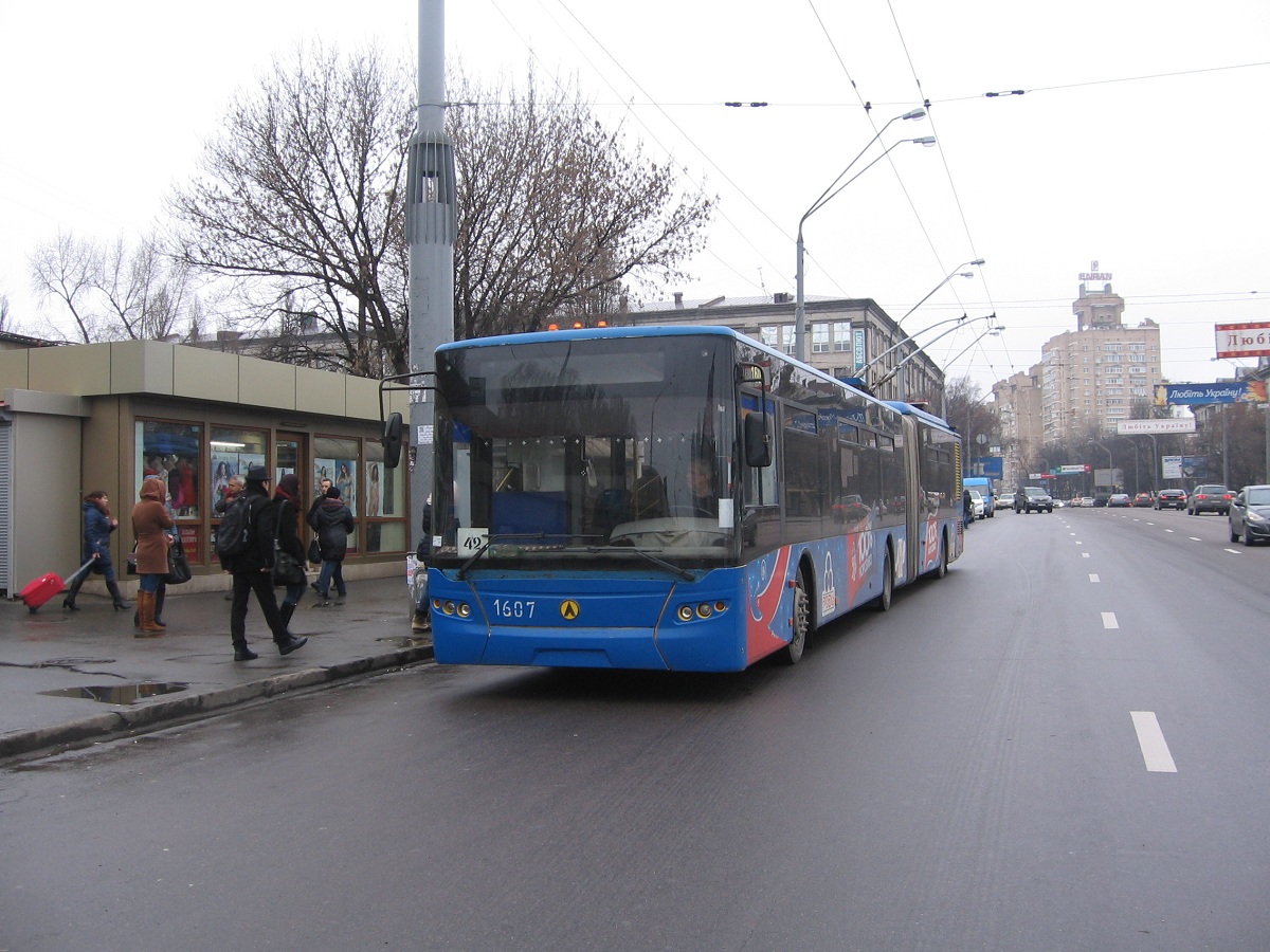 Киев, ЛАЗ Е301D1 № 1607