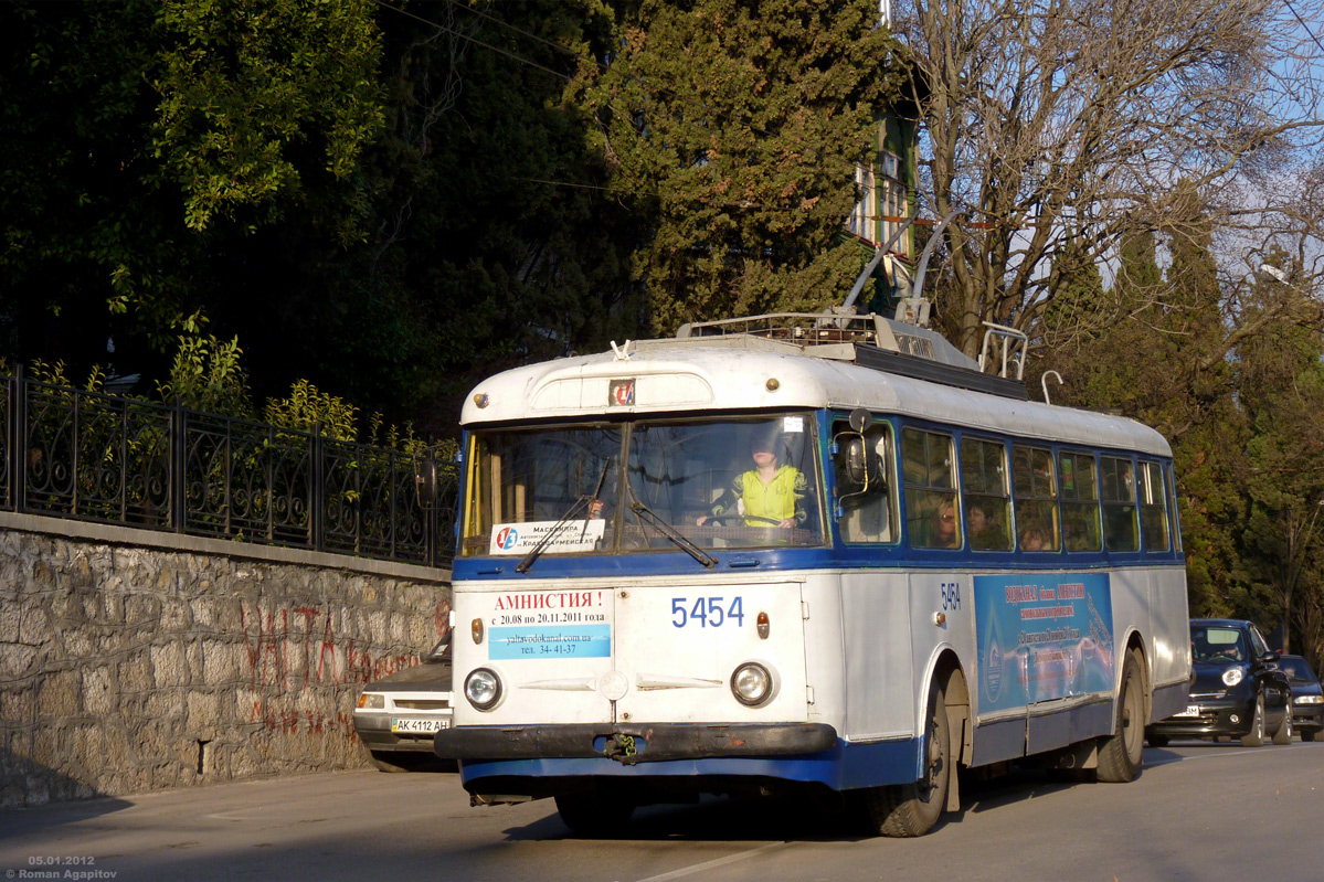 Крымский троллейбус, Škoda 9Tr18 № 5454