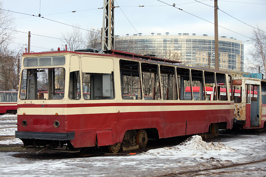 Санкт-Петербург, ЛМ-68М № 7590