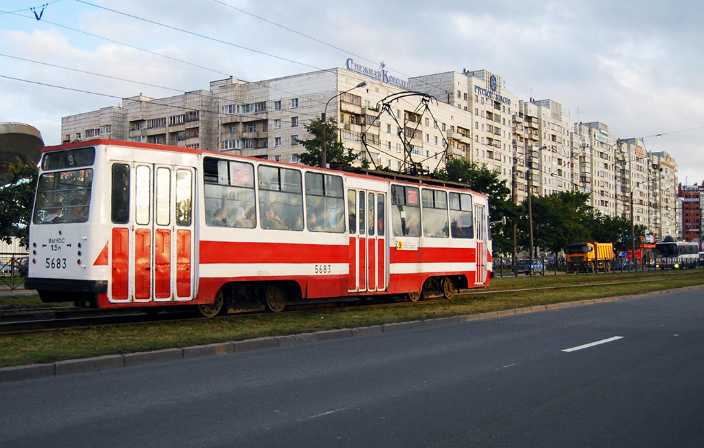 Санкт-Петербург, ЛМ-68М № 5683