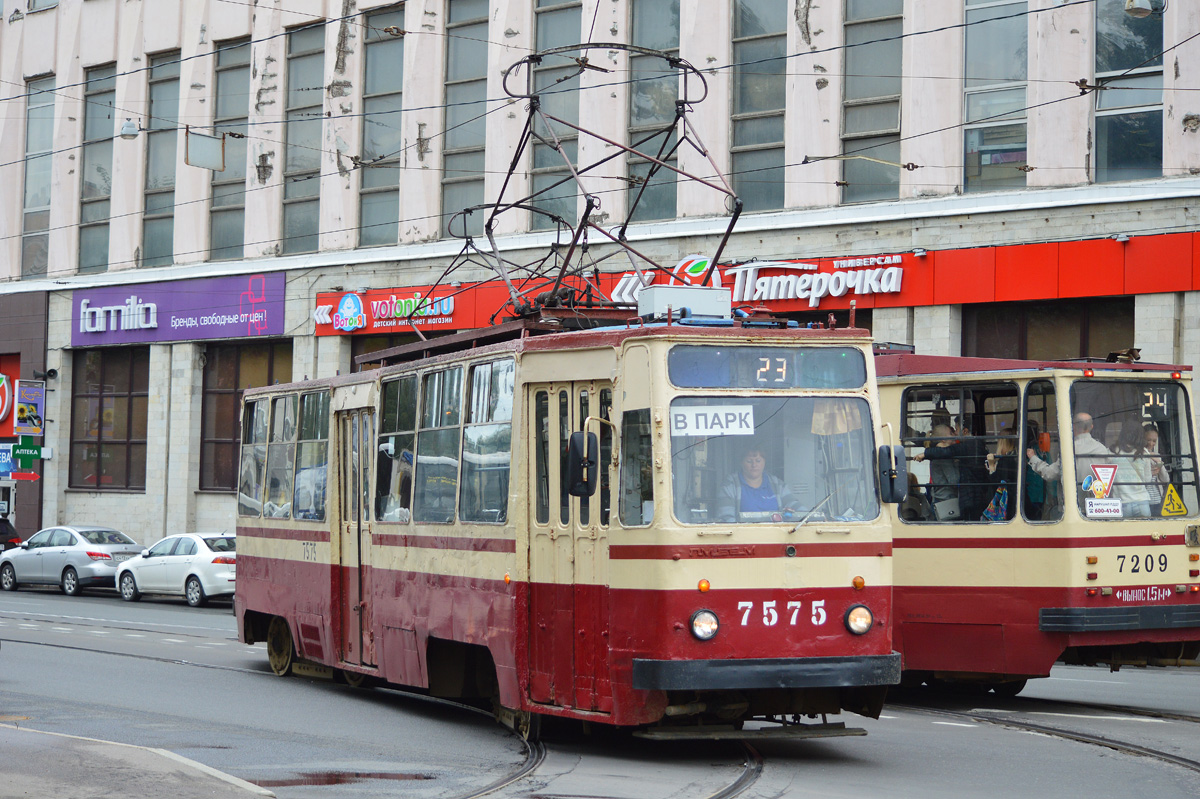 Санкт-Петербург, ЛМ-68М № 7575