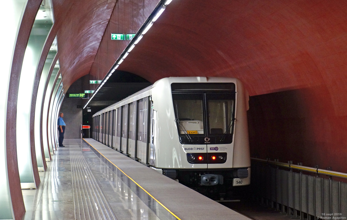 Будапешт, Alstom Metropolis AM4-M4 № 540