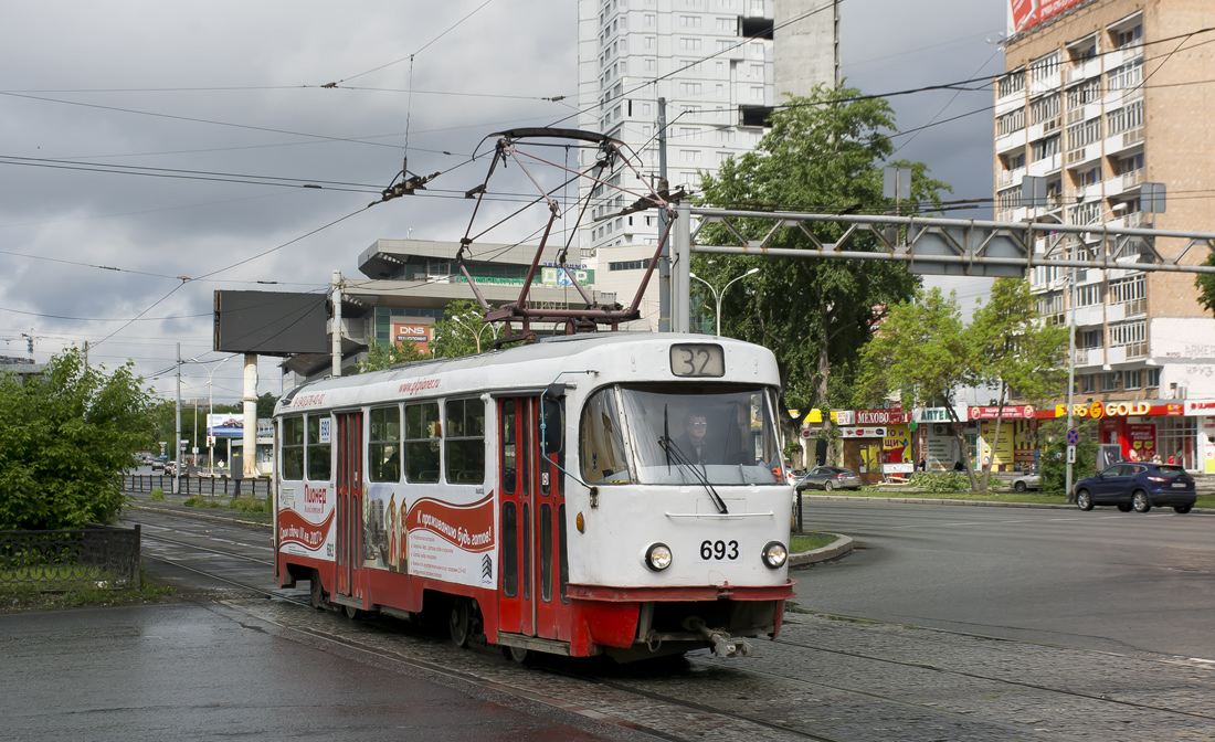 Екатеринбург, Tatra T3SU № 693