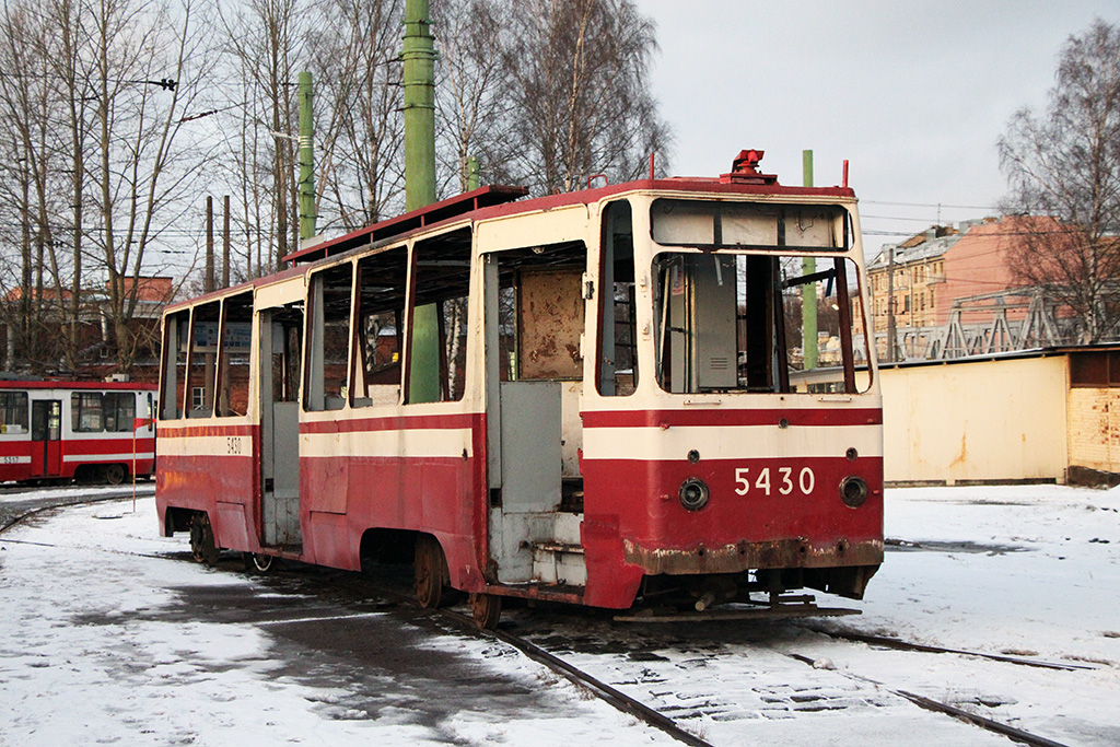 Санкт-Петербург, ЛМ-68М № 5430