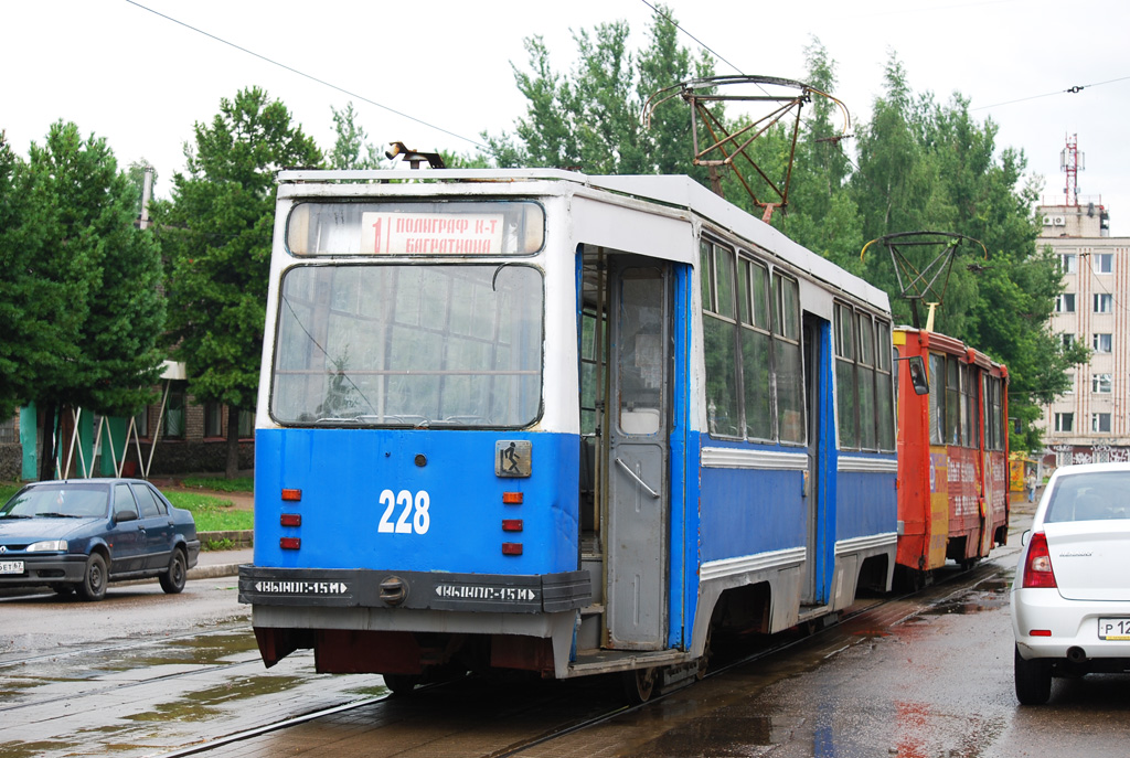 Смоленск, ЛМ-93 / 71-132 № 228