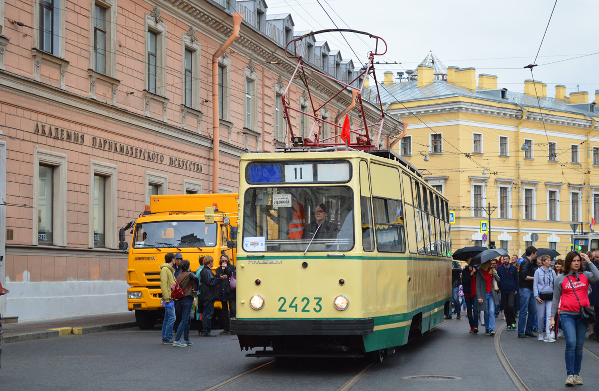 Санкт-Петербург, ЛМ-68М № 2423