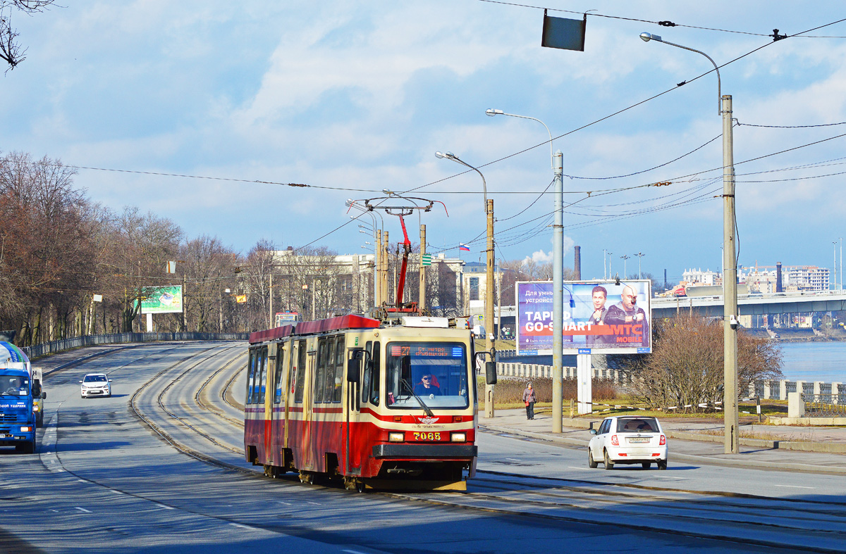 Санкт-Петербург, ЛВС-86М2 № 7065