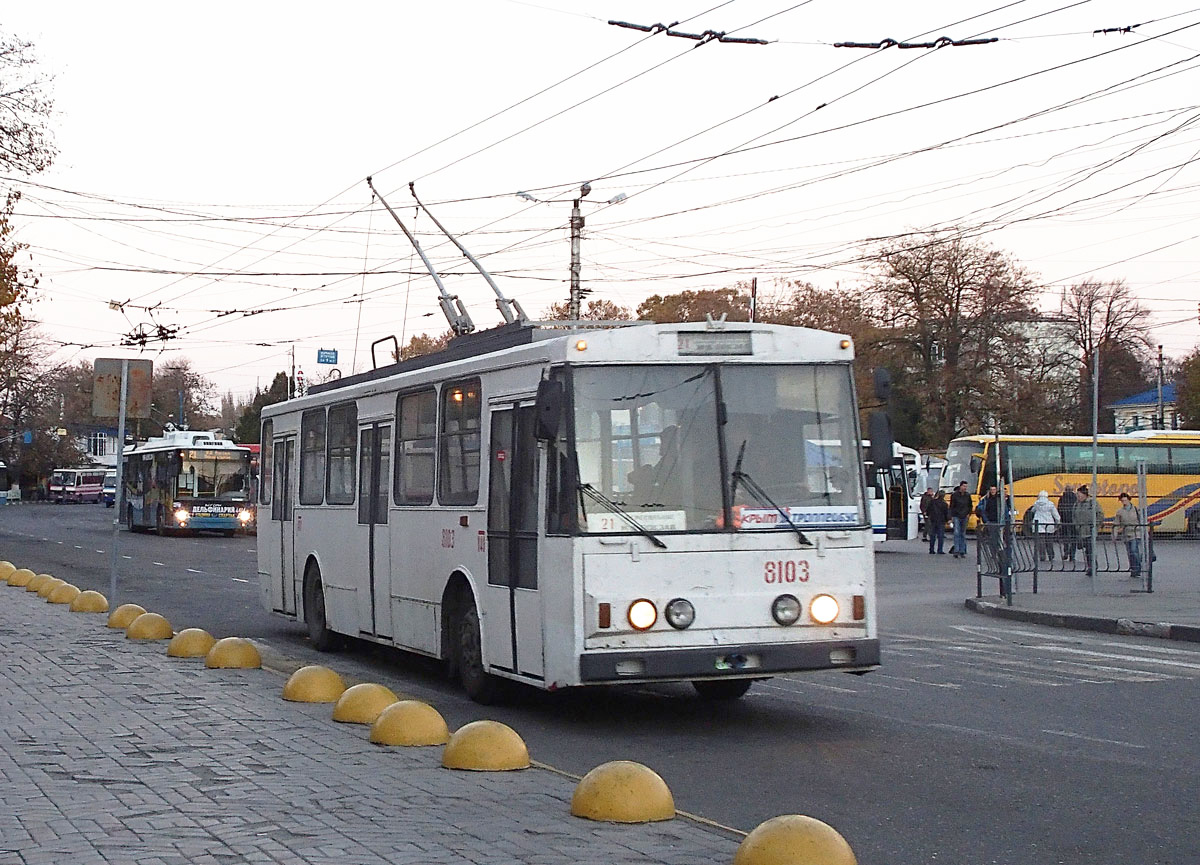 Крымский троллейбус, Škoda 14Tr89/6 № 8103