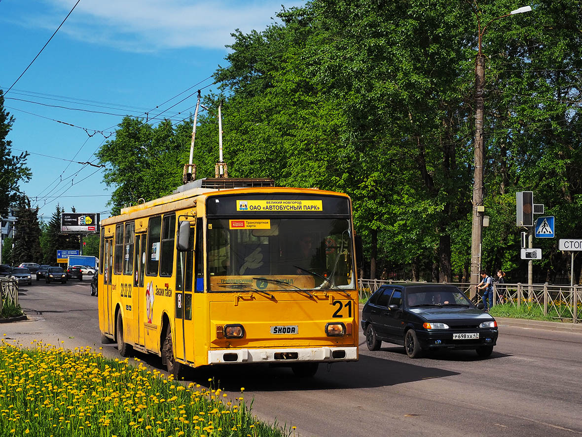 Великий Новгород, Škoda 14TrM № 21